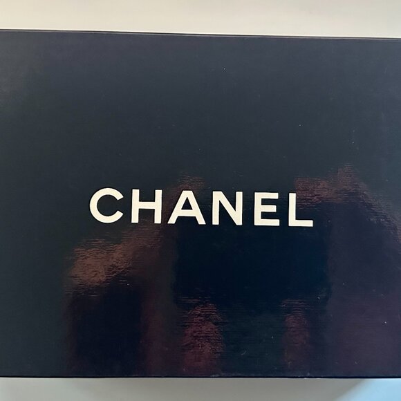 Chanel Leather Red Shoes US Size 6.5 (37.5) - Picture 13 of 13